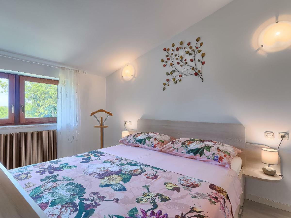 Holiday Home Country House D&D By Interhome Pula Exterior foto